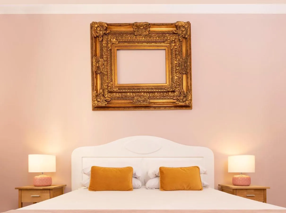 Colibri Prestige Rooms - Roman Ruins View Cagliari Guest house