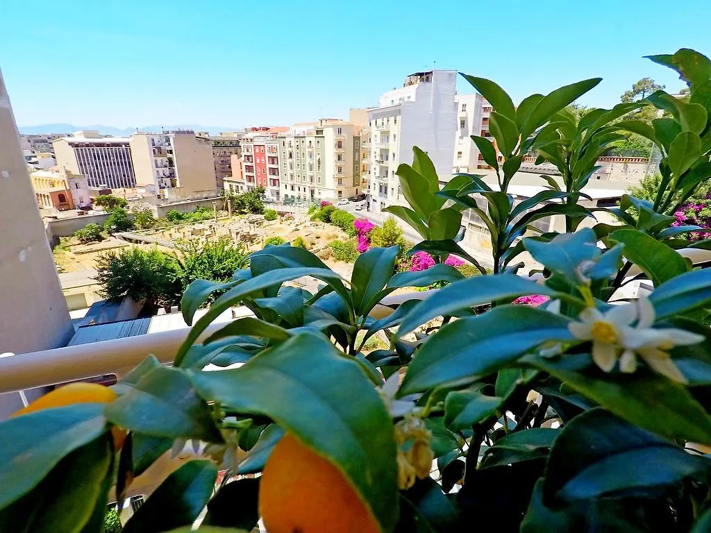 Guest house Colibri Prestige Rooms - Roman Ruins View Cagliari