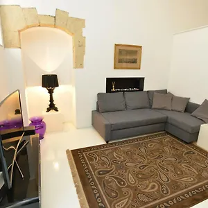 Apartament Izzhome Light